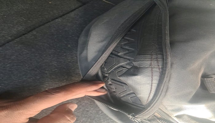 2014 Volvo S60 Kinetic D4, Diesel, Automatic, 1,38,481 km, tyre