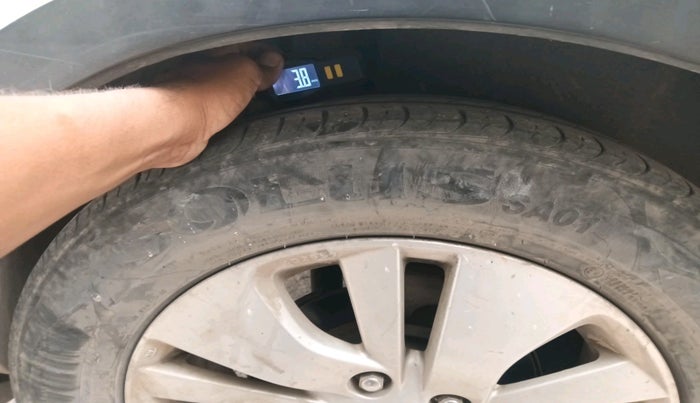 2015 Maruti S Cross ZETA 1.3, Diesel, Manual, 76,501 km, tyre