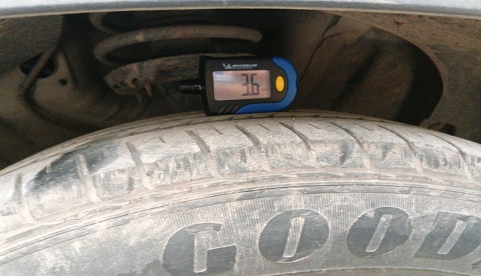 2019 KIA SELTOS HTE 1.5 DIESEL, Diesel, Manual, 2,02,459 km, tyre