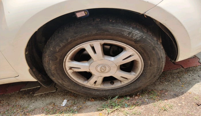 2009 Hyundai i20 ASTA 1.2, Petrol, Manual, 98,148 km, tyre