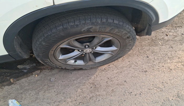 2021 Tata Harrier XT PLUS 2.0L KRYOTEC, Diesel, Manual, 1,35,486 km, tyre