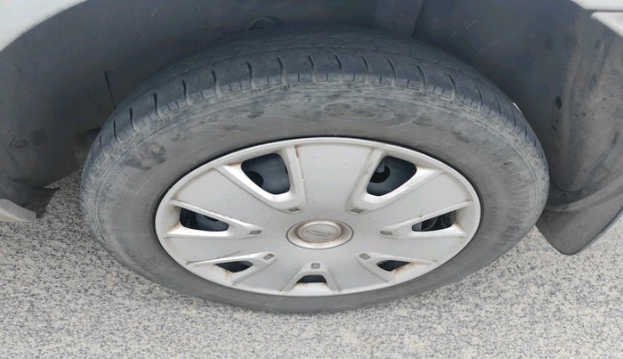 2013 Ford Classic CLXI 1.4 DIESEL, Diesel, Manual, 1,13,801 km, tyre