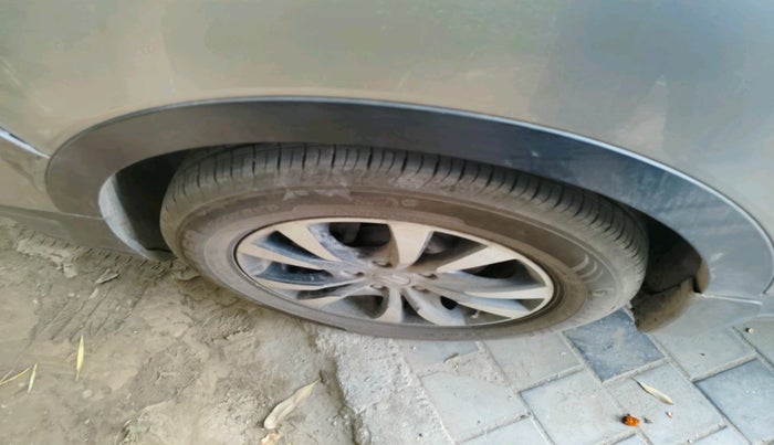 2021 Maruti S Cross ZETA AT 1.5, Petrol, Automatic, 1,43,827 km, tyre