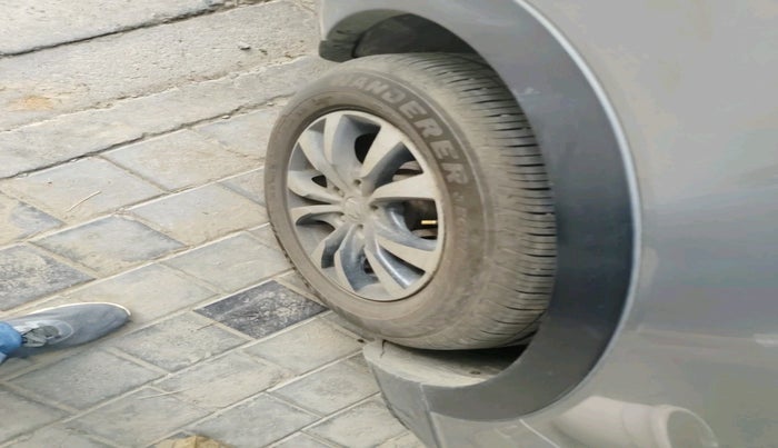 2021 Maruti S Cross ZETA AT 1.5, Petrol, Automatic, 1,43,827 km, tyre