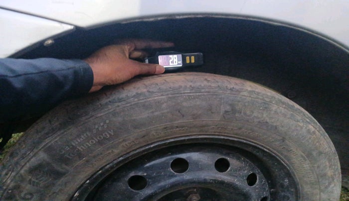 2013 Toyota Etios GD, Diesel, Manual, 1,24,959 km, tyre