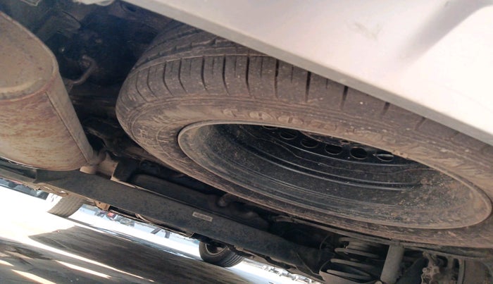 2020 MG HECTOR PLUS SHARP 1.5 PETROL TURBO HYBRID MT 6-STR, Petrol, Manual, 28,948 km, tyre