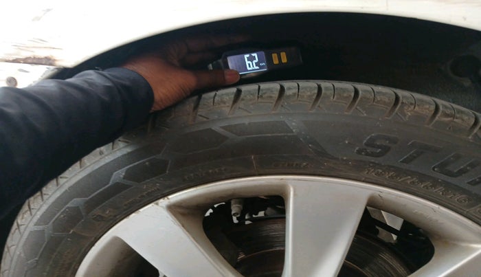 2012 Hyundai Verna FLUIDIC 1.6 VTVT SX, Petrol, Manual, 35,913 km, tyre