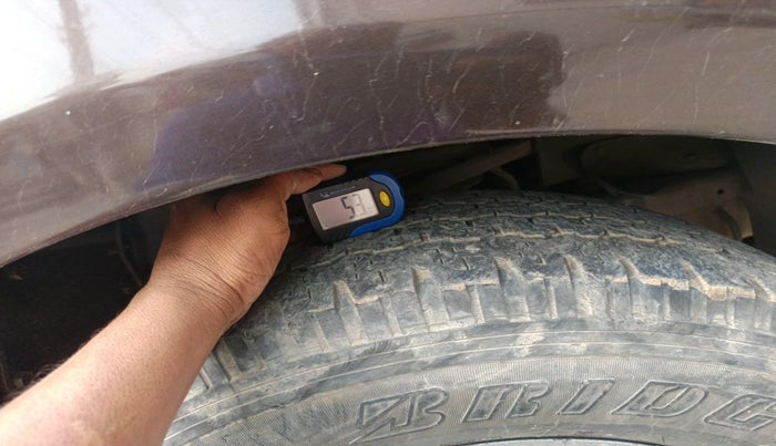 2013 Tata Safari Storme 2.2 VX 4X4, Diesel, Manual, 1,67,432 km, tyre