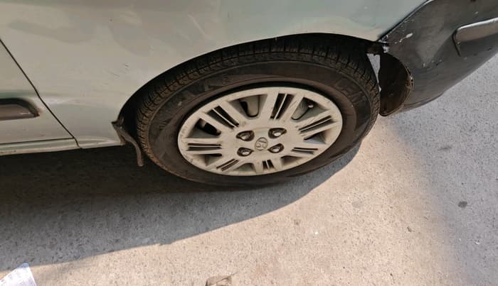 2007 Hyundai Santro Xing XL, Petrol, Manual, 73,832 km, tyre