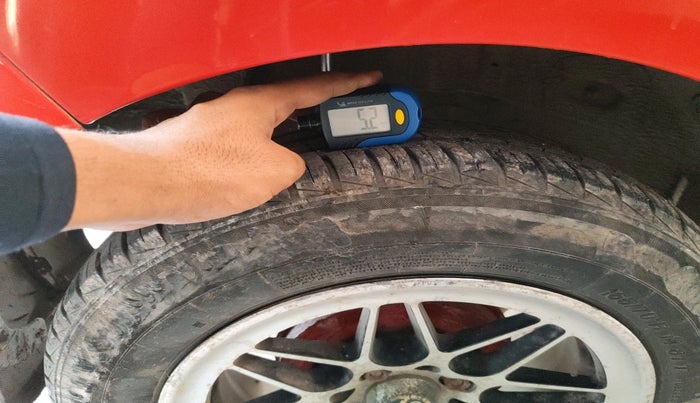 2012 Chevrolet Beat LT PETROL, Petrol, Manual, 58,426 km, tyre