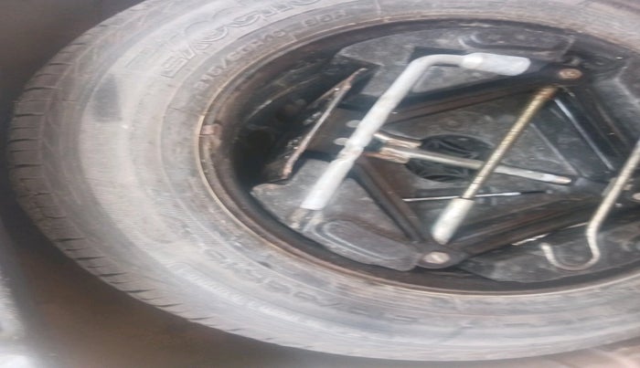 2018 Tata NEXON XZA PLUS PETROL DUAL TONE, Petrol, Automatic, 57,623 km, tyre