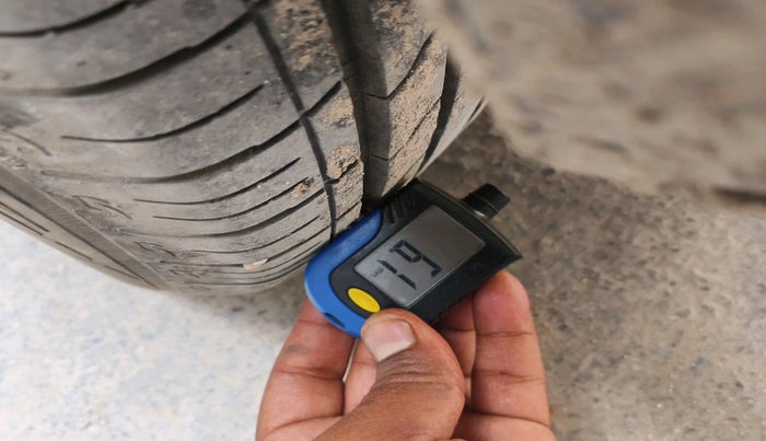 2024 Maruti BREZZA LXI S- CNG, CNG, Manual, 16,985 km, tyre