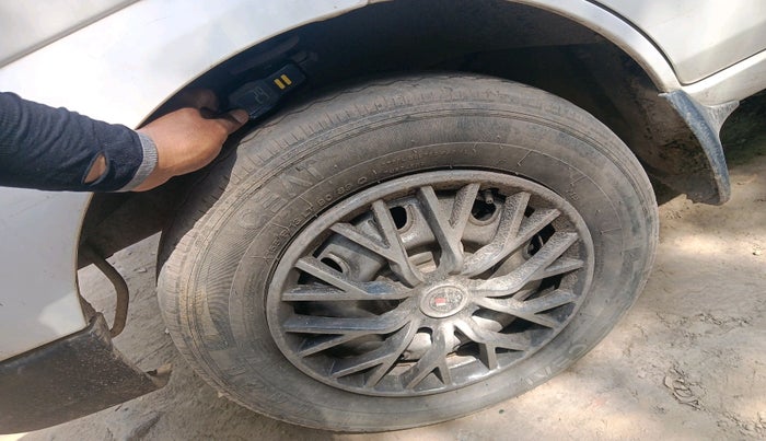 2022 Maruti Eeco 5 STR AC CNG (O), CNG, Manual, 47,157 km, tyre