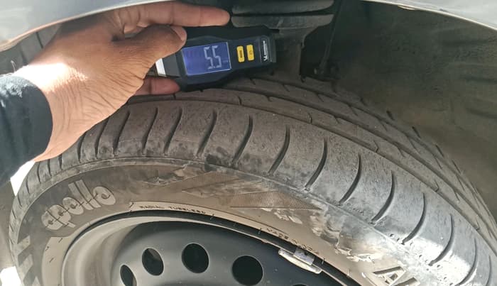 2015 Maruti Wagon R 1.0 VXI, CNG, Manual, 91,440 km, tyre
