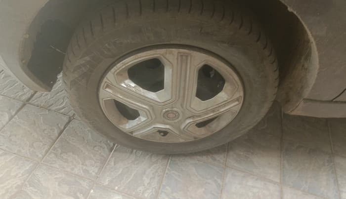 2019 Tata Tiago XT PETROL, Petrol, Manual, 50,883 km, tyre