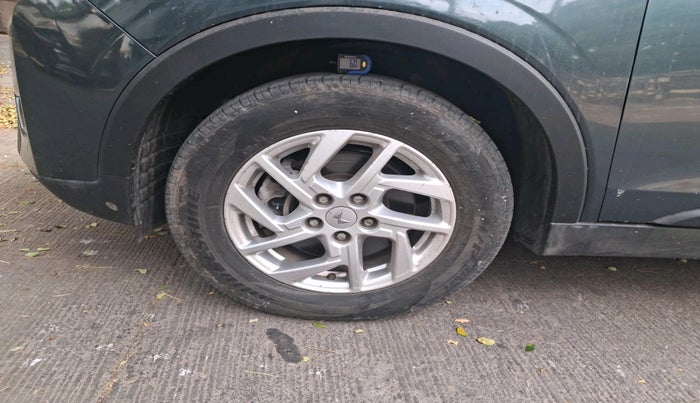 2023 Mahindra XUV300 W8 1.5 DIESEL, Diesel, Manual, 38,362 km, tyre