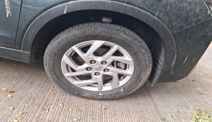 2023 Mahindra XUV300 W8 1.5 DIESEL, Diesel, Manual, 38,362 km, tyre