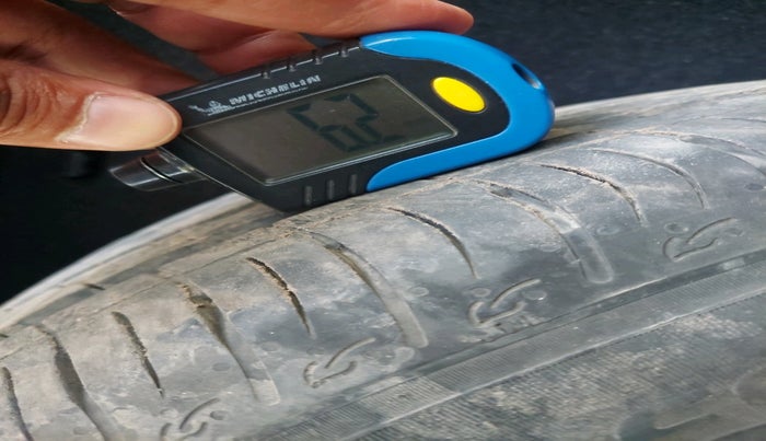 2024 Maruti BREZZA ZXI AT SMART HYBRID, Petrol, Automatic, 24,999 km, tyre