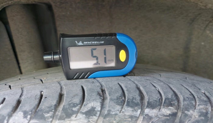 2024 Maruti BREZZA ZXI AT SMART HYBRID, Petrol, Automatic, 24,999 km, tyre