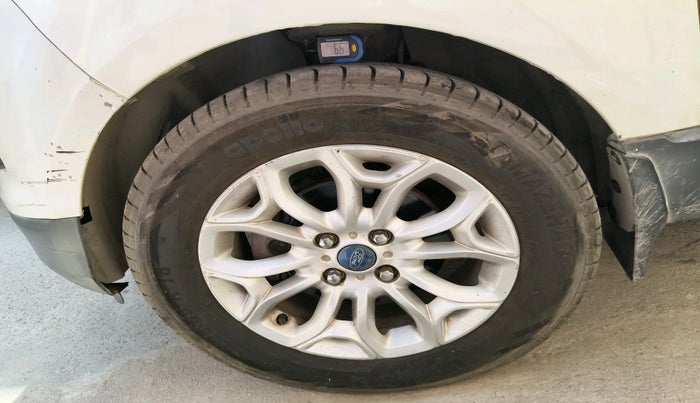 2014 Ford Ecosport TITANIUM 1.0L ECOBOOST, Petrol, Manual, 90,000 km, tyre