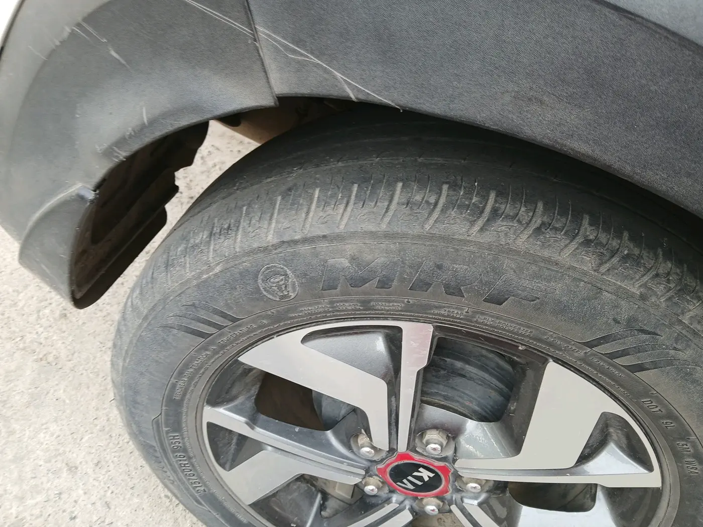 2021 KIA SONET HTK PLUS 1.5, Diesel, Manual, 77,833 km, tyre