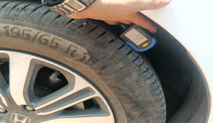 2017 Honda City 1.5L I-VTEC V MT, Petrol, Manual, 56,068 km, tyre