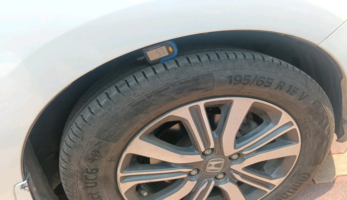 2017 Honda City 1.5L I-VTEC V MT, Petrol, Manual, 56,068 km, tyre