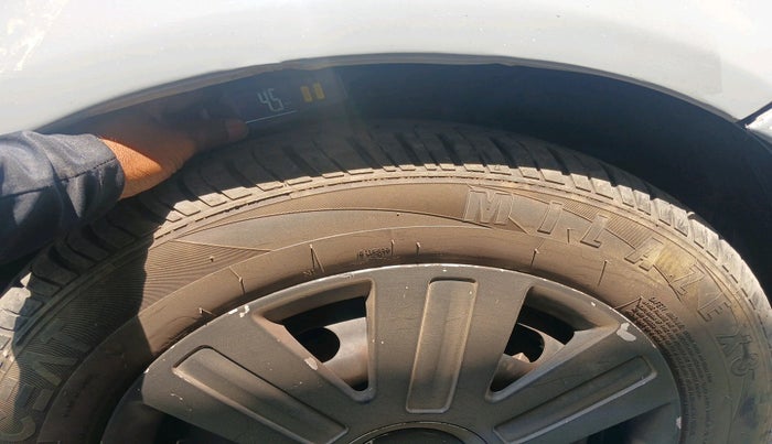 2011 Ford Figo EXI 1.4 DIESEL, Diesel, Manual, 88,040 km, tyre