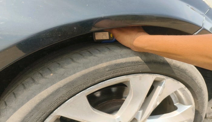 2013 Mercedes Benz C Class C250 CDI AT AVANTGARDE, Diesel, Automatic, 1,41,000 km, tyre