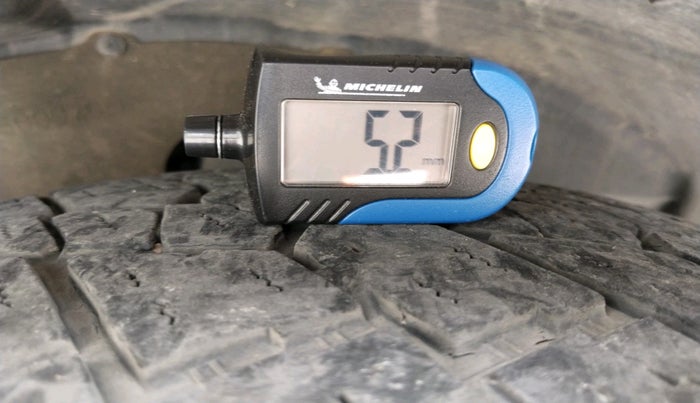 2024 Mahindra Thar LX P 2WD AT HT, Petrol, Automatic, 27,431 km, tyre