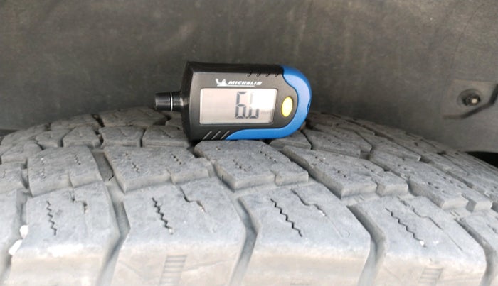 2024 Mahindra Thar LX P 2WD AT HT, Petrol, Automatic, 27,431 km, tyre