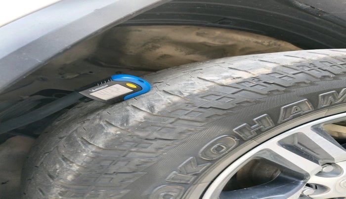 2017 Toyota Fortuner 2.8 4X2 MT, Diesel, Manual, 2,17,341 km, tyre