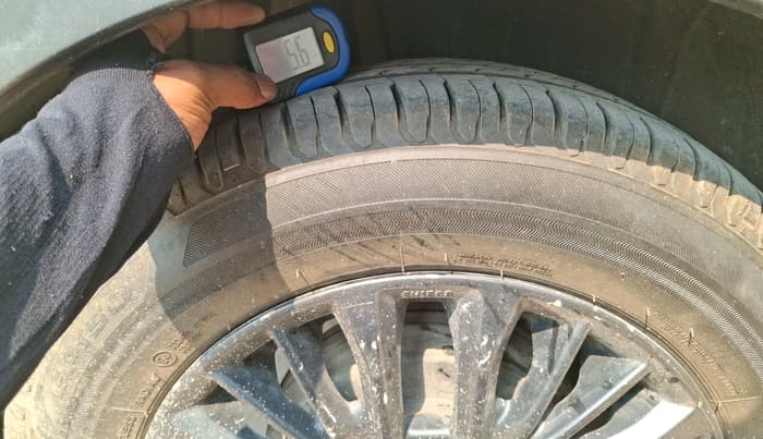 2021 Maruti XL6 ZETA MT, Petrol, Manual, 42,197 km, tyre