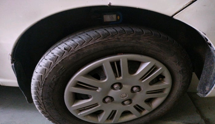 2011 Hyundai Santro Xing GL PLUS, Petrol, Manual, 1,59,427 km, tyre