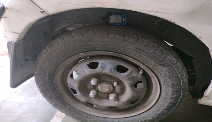 2011 Hyundai Santro Xing GL PLUS, Petrol, Manual, 1,59,427 km, tyre