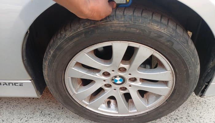 2008 BMW 3 Series 320I, Petrol, Automatic, 90,978 km, tyre