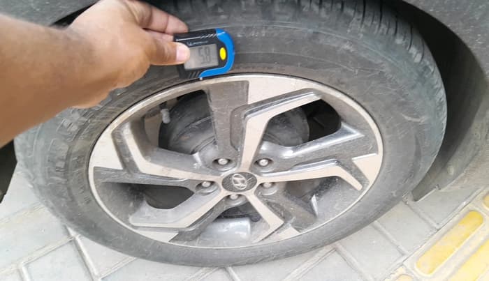 2019 Hyundai Creta SX AT 1.6 PETROL, CNG, Automatic, 2,37,870 km, tyre