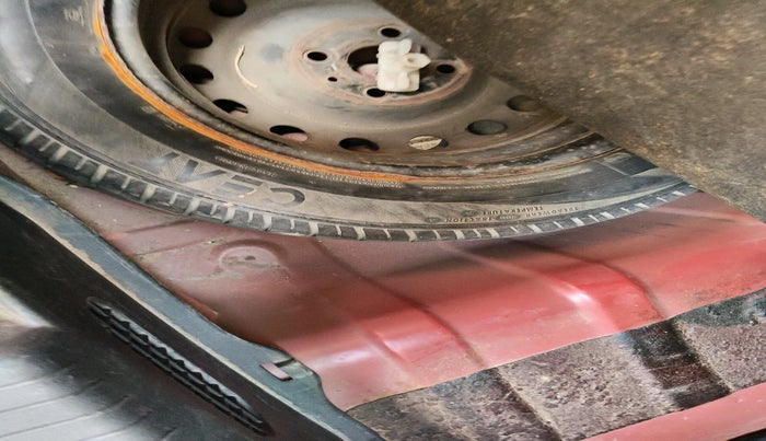 2014 Hyundai i20 MAGNA (O) 1.2, Petrol, Manual, 87,825 km, tyre