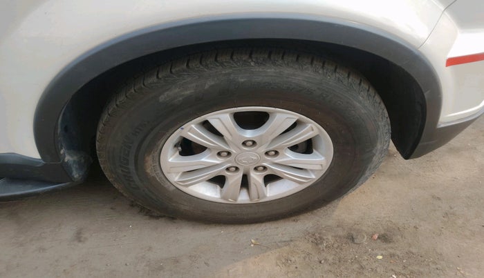 2014 Ssangyong Rexton RX 6, Diesel, Manual, 67,662 km, tyre