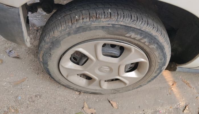 2020 Maruti S PRESSO VXI CNG, CNG, Manual, 72,127 km, tyre