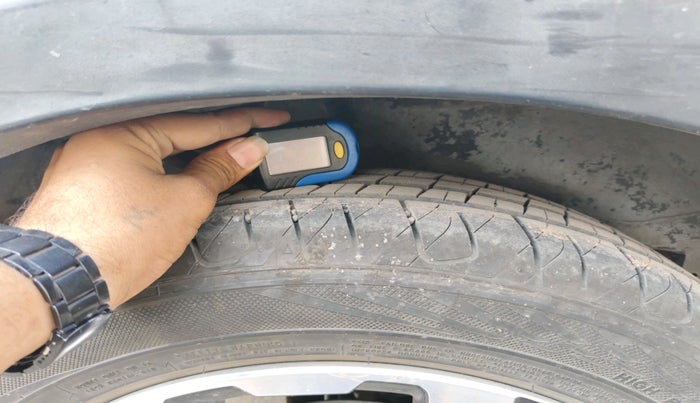 2017 Honda WR-V 1.5L I-DTEC VX MT, Diesel, Manual, 1,57,554 km, tyre