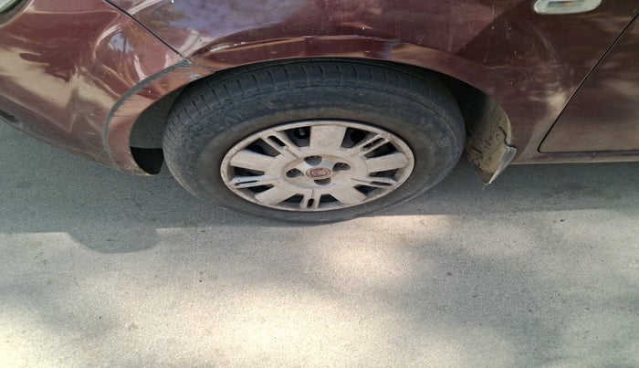 2014 Fiat Linea Active 1.4 L, Petrol, Manual, 90,791 km, tyre