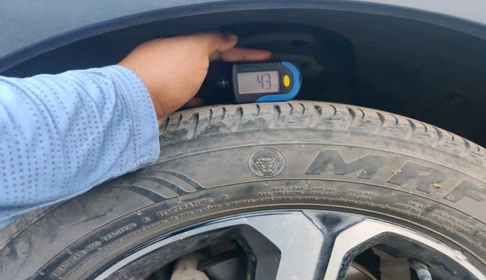 2021 Tata NEXON EV XZ PLUS, Electric, Automatic, 60,474 km, tyre