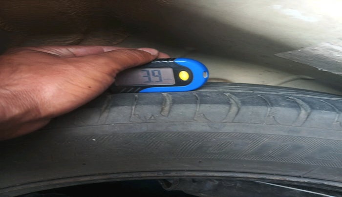 2014 Volkswagen Polo COMFORTLINE 1.2L PETROL, Petrol, Manual, 73,877 km, tyre