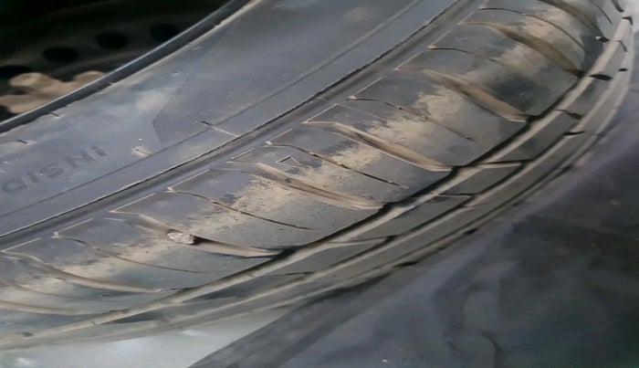 2019 Hyundai Verna 1.6 CRDI SX + AT, Diesel, Automatic, 78,148 km, tyre