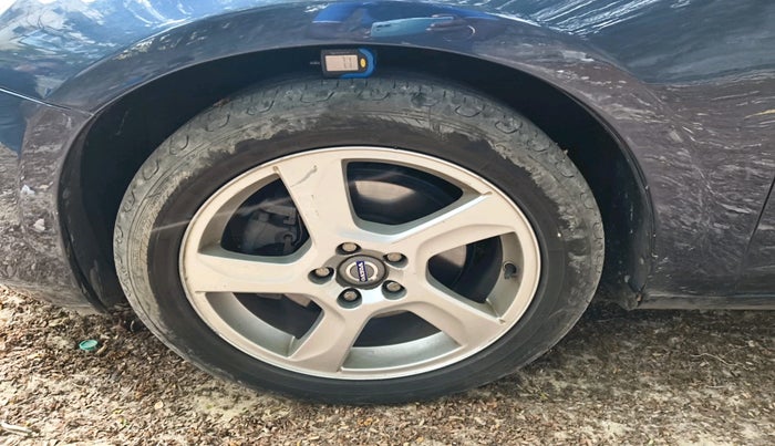2011 Volvo S60 SUMMUM D5, Diesel, Automatic, 60,653 km, tyre