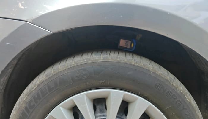 2017 Maruti Ciaz DELTA 1.4 MT PETROL, Petrol, Manual, 1,10,366 km, tyre
