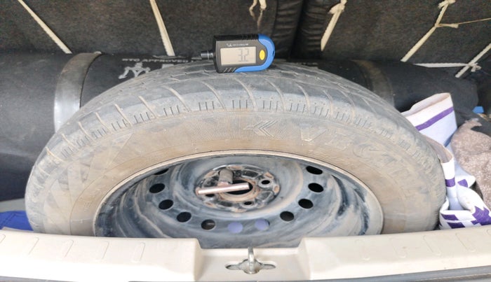 2018 Maruti Celerio VXI, CNG, Manual, 58,314 km, tyre