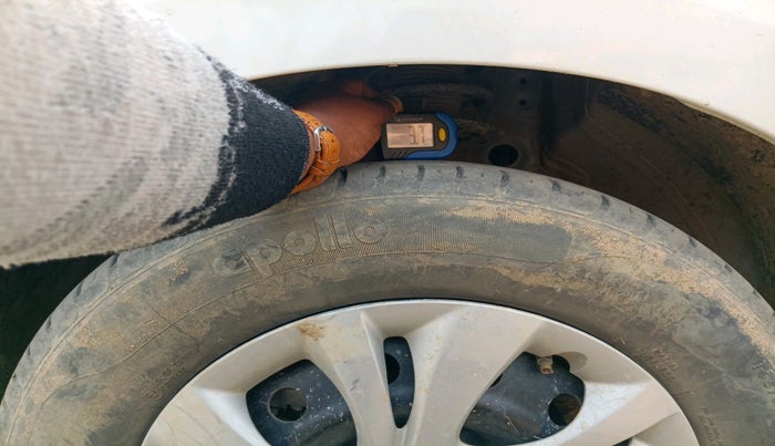 2023 Maruti Swift VXI, Petrol, Manual, 44,065 km, tyre