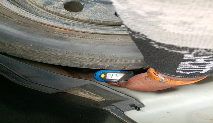 2023 Maruti Swift VXI, Petrol, Manual, 44,065 km, tyre